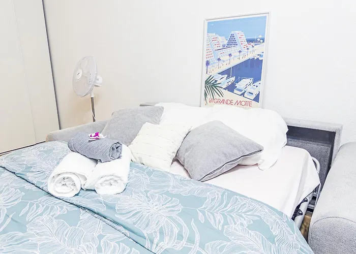 Horizon Piscine, Clim Wifi Parking Cosy 3min De L'etang Prosconciergerie Διαμέρισμα Λα Γκραντ-Μοτ
